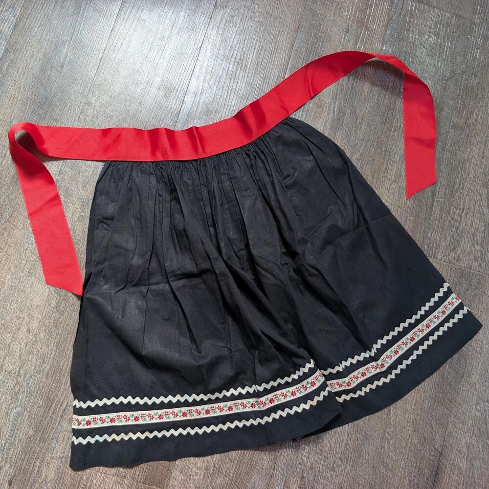 Vintage 50s 60s Half Apron, Holiday Christmas Apron